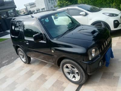 Suzuki Jimny 2011