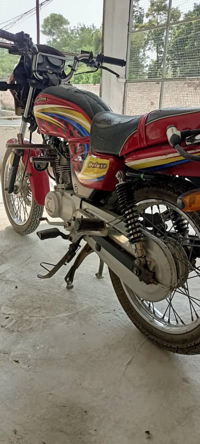 Honda cG 125 Deluxe