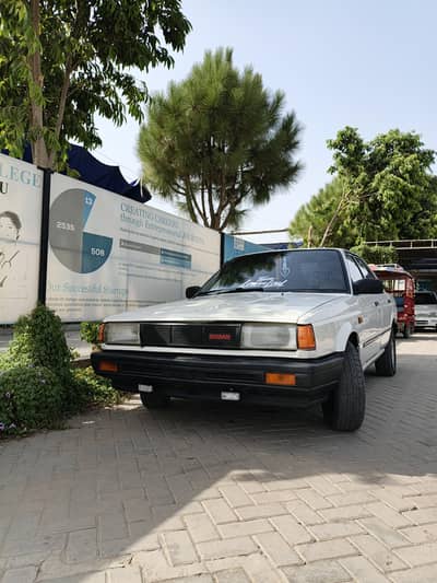 Nissan Sunny 1988