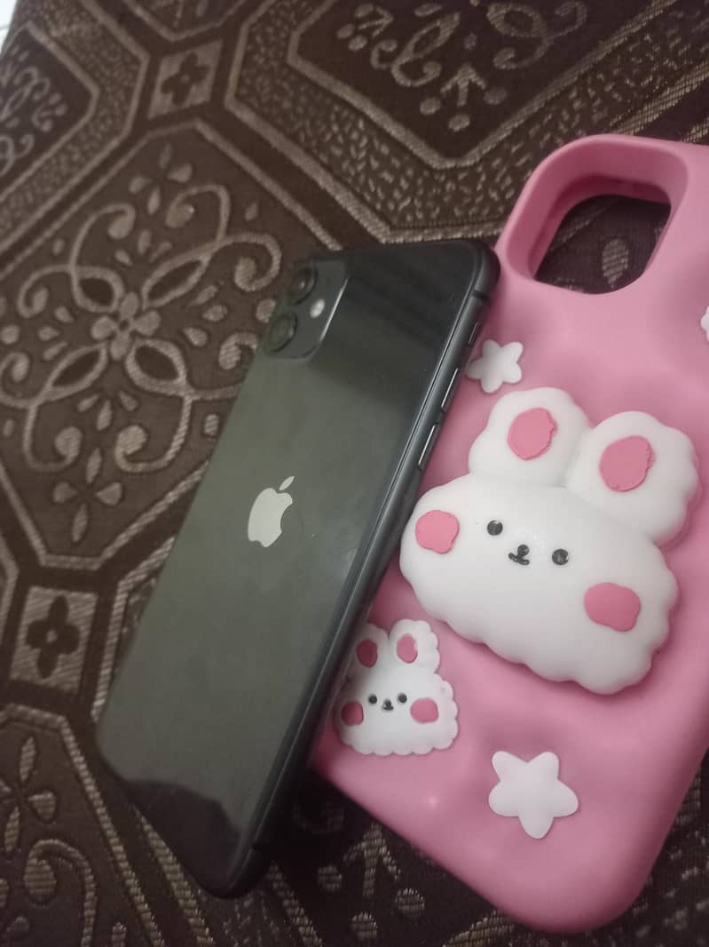 Apple iPhone 11 0