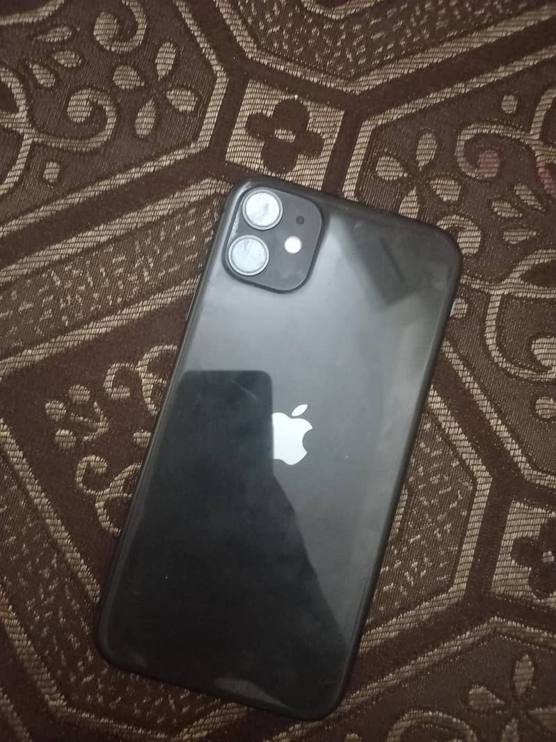 Apple iPhone 11 3