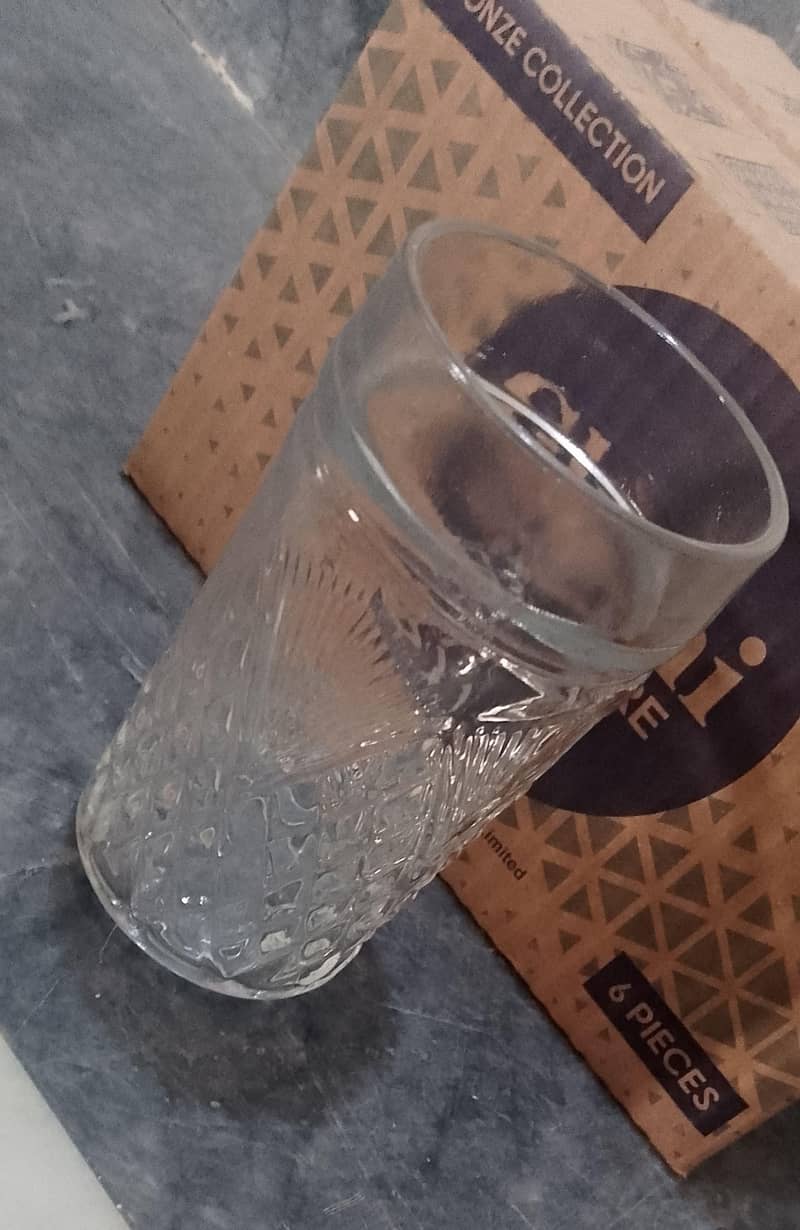 Glass 2