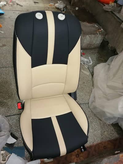 all car seat poshish available