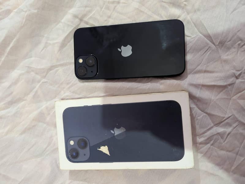 Apple iPhone 13 2