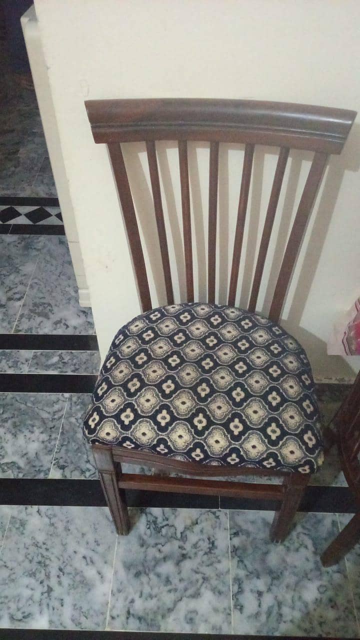 dining table 0