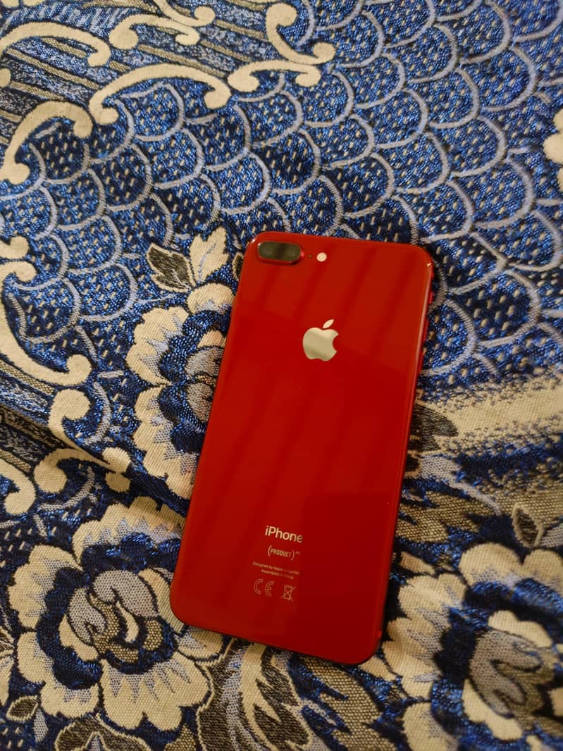 Apple iPhone 8 Plus 0