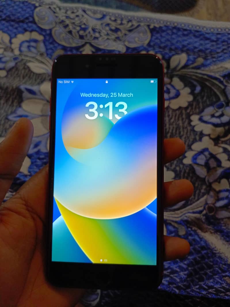 Apple iPhone 8 Plus 3