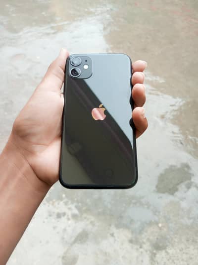 iPhone 11urgent sale all ok cal 03256065271