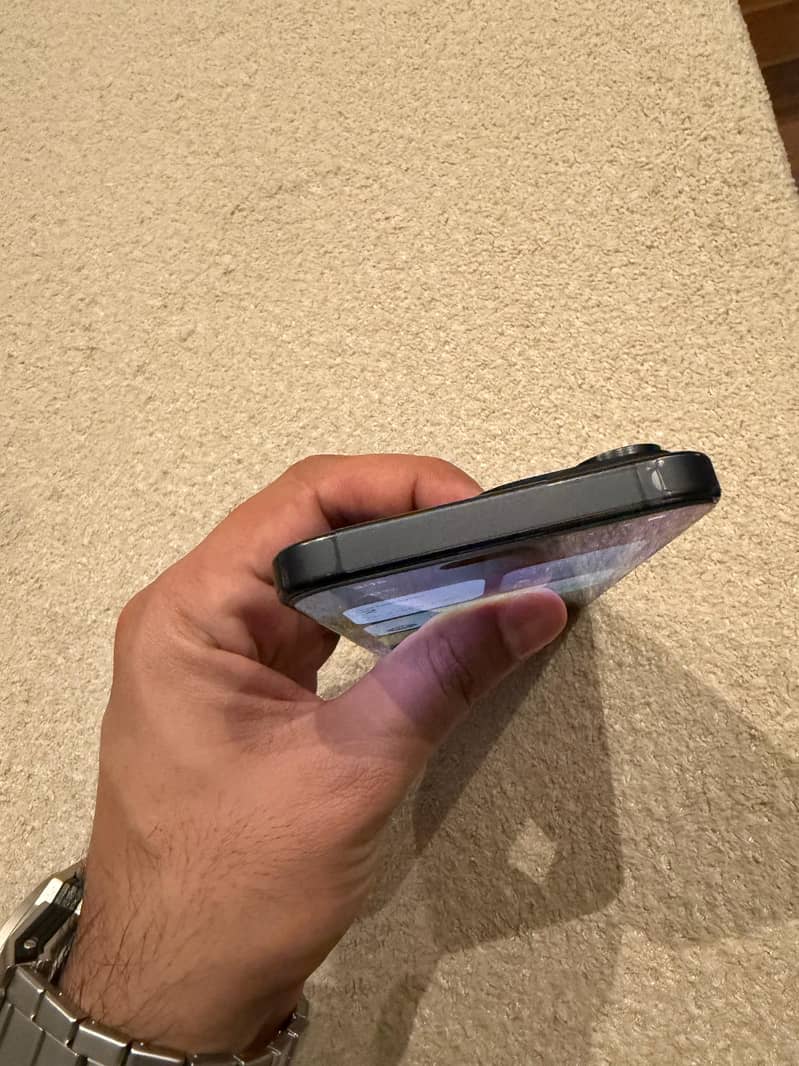 Iphone 15 pro max 1