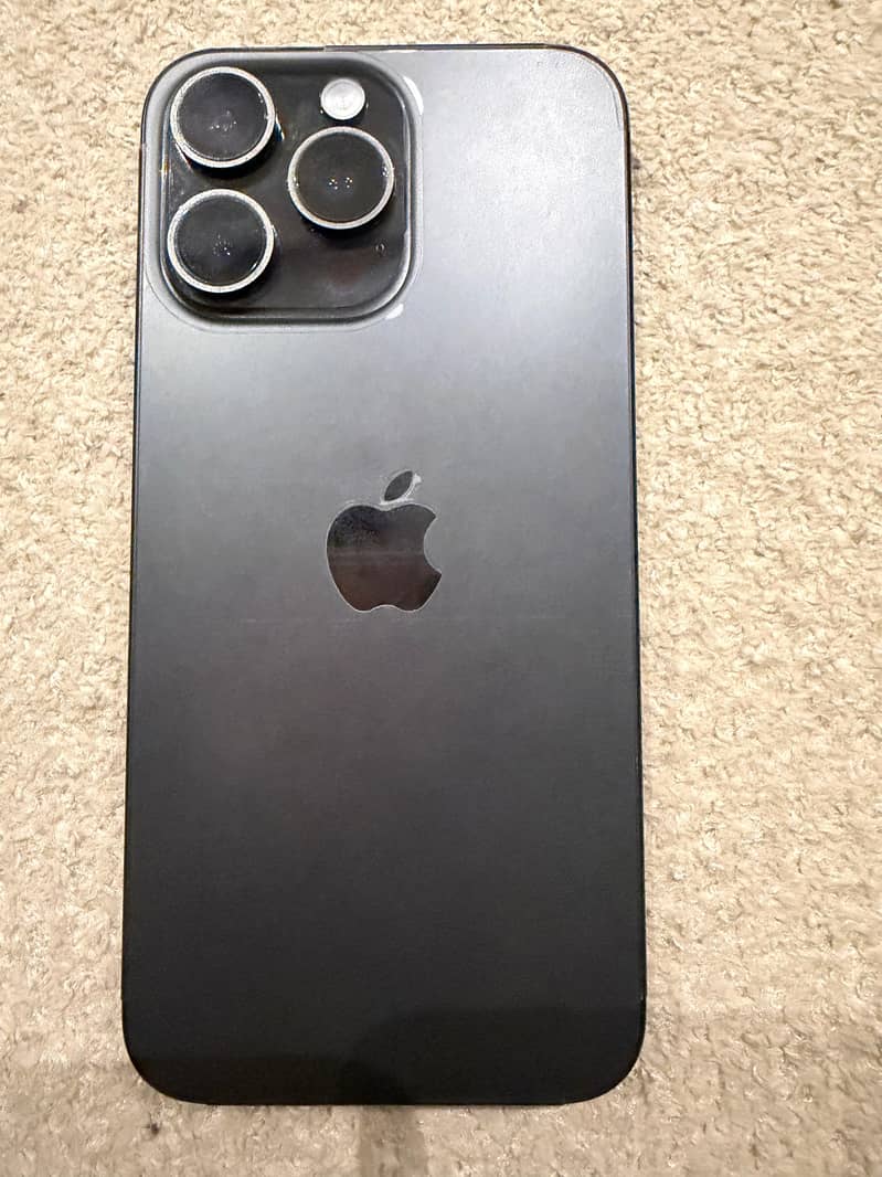 Iphone 15 pro max 6