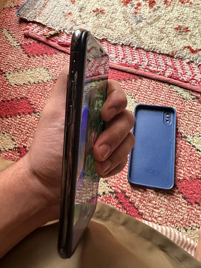 Apple iPhone X 2
