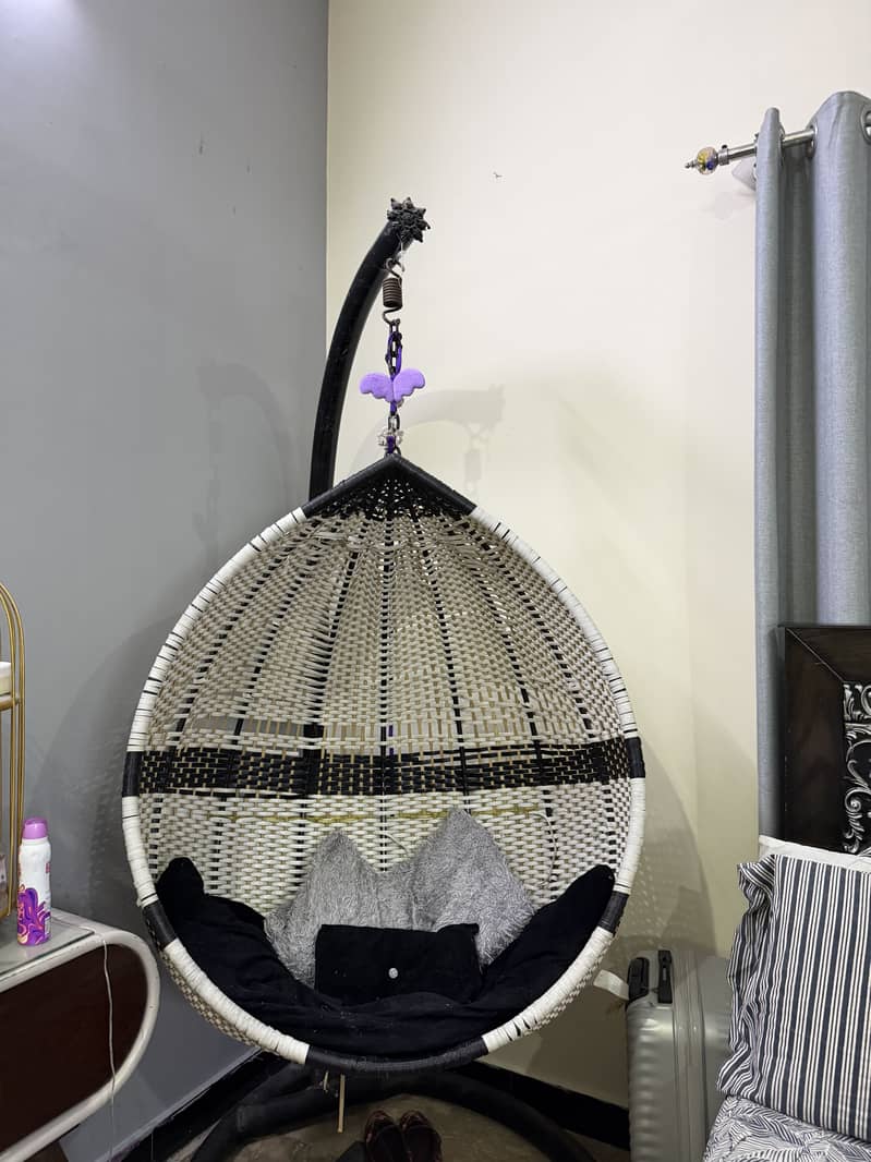 Bed plus swing plus table 6