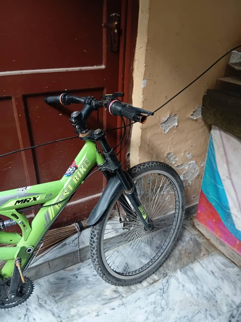 GREEN COLOUR CYCLE 5