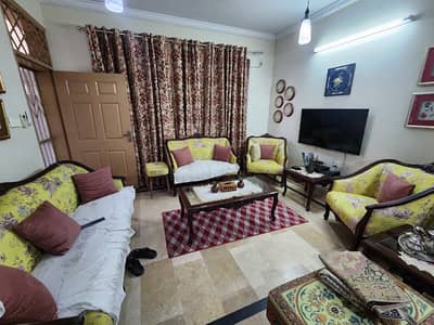 5 Marla Beautiful House(Hot location) In NPF Block-C Near Tehzeeb Bakers