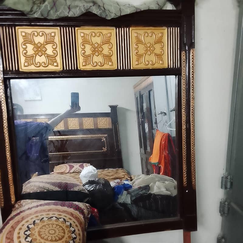 فرنیچر 2