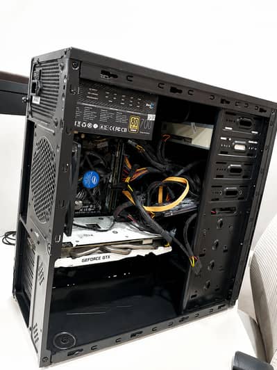 Gaming PC i7-4770 | GTX 1060 6GB | 16GB RAM | Samsung 2TB SSD | 700W