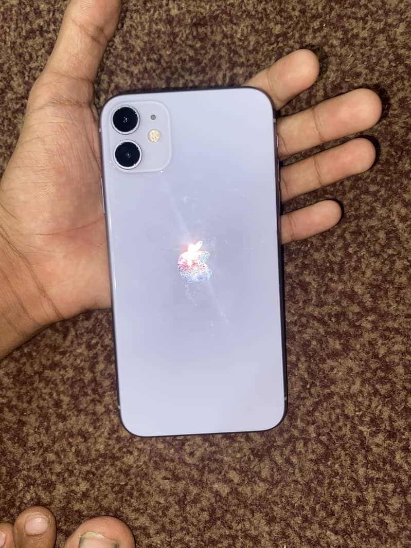 Apple iPhone 11 0