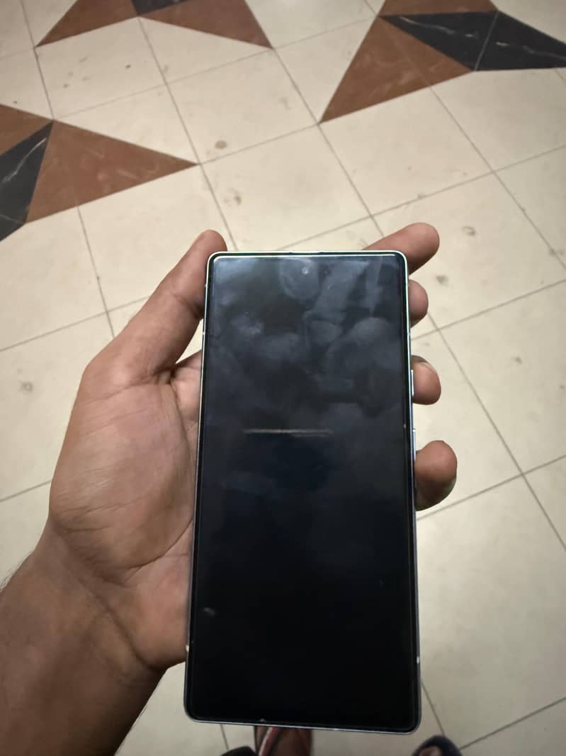 Google Pixel 7a 1