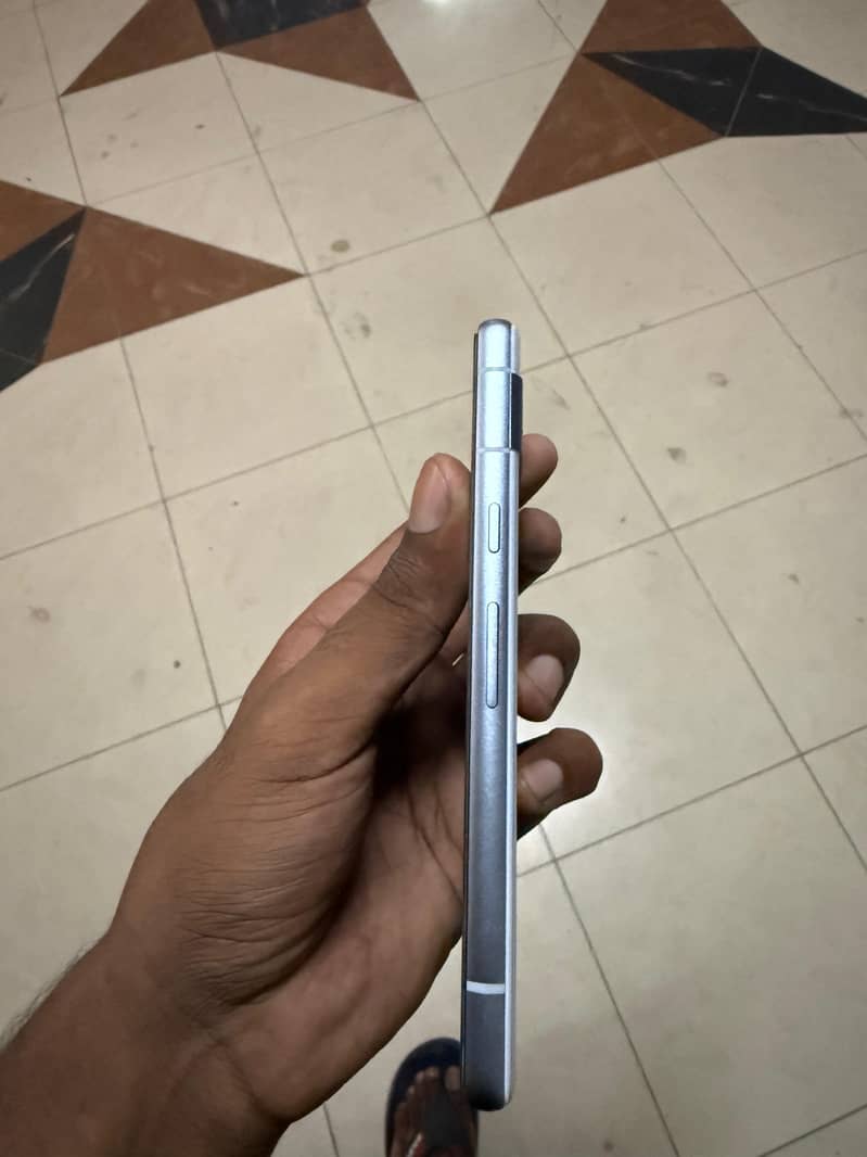 Google Pixel 7a 3