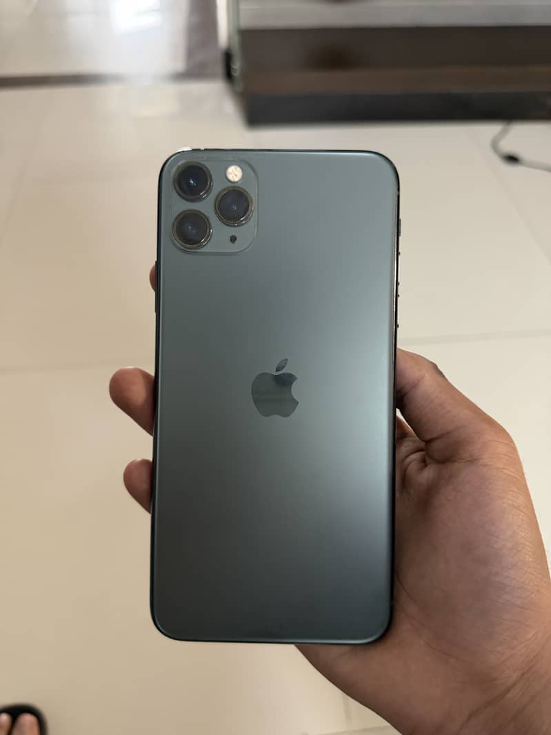 Apple iPhone 11 Pro Max 0