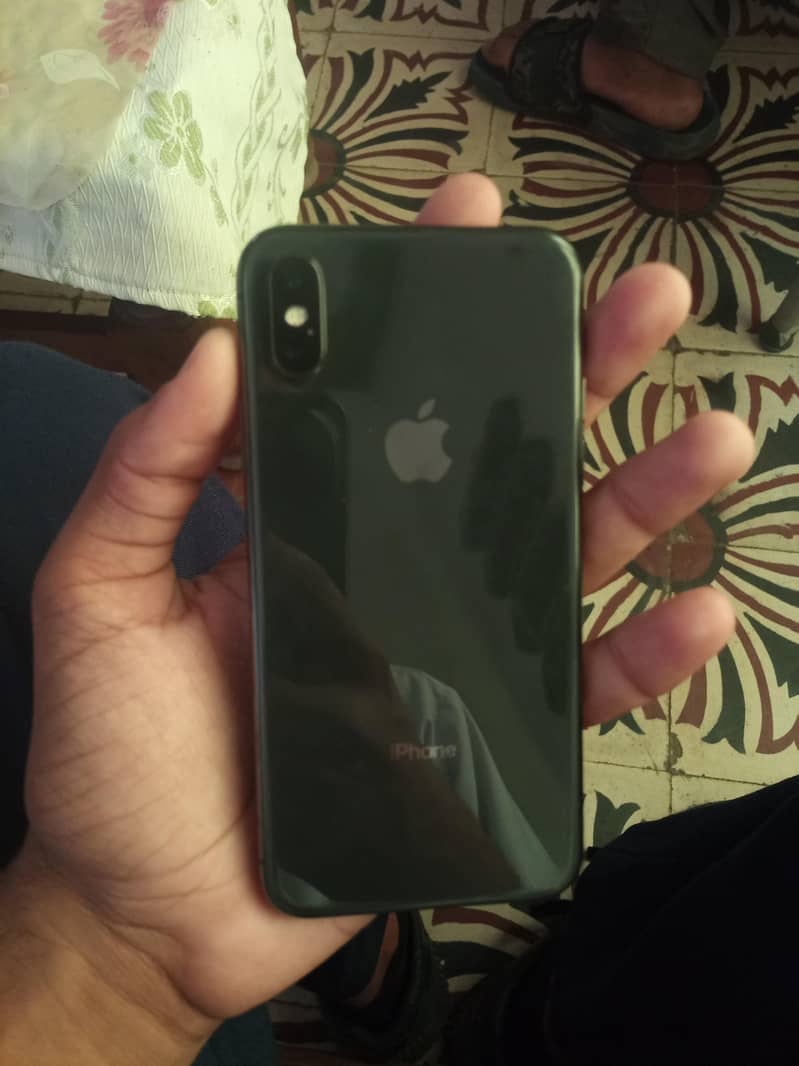 Apple iPhone X 3
