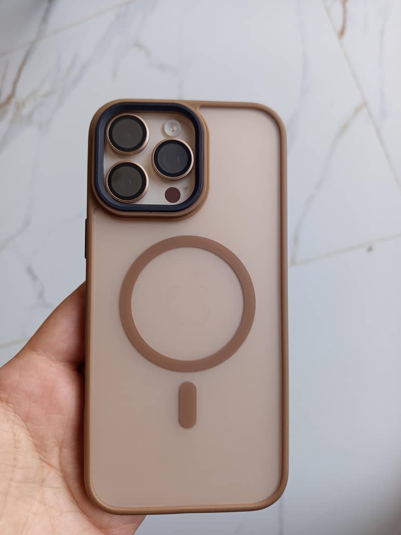 Apple iPhone 16 Pro Max 2