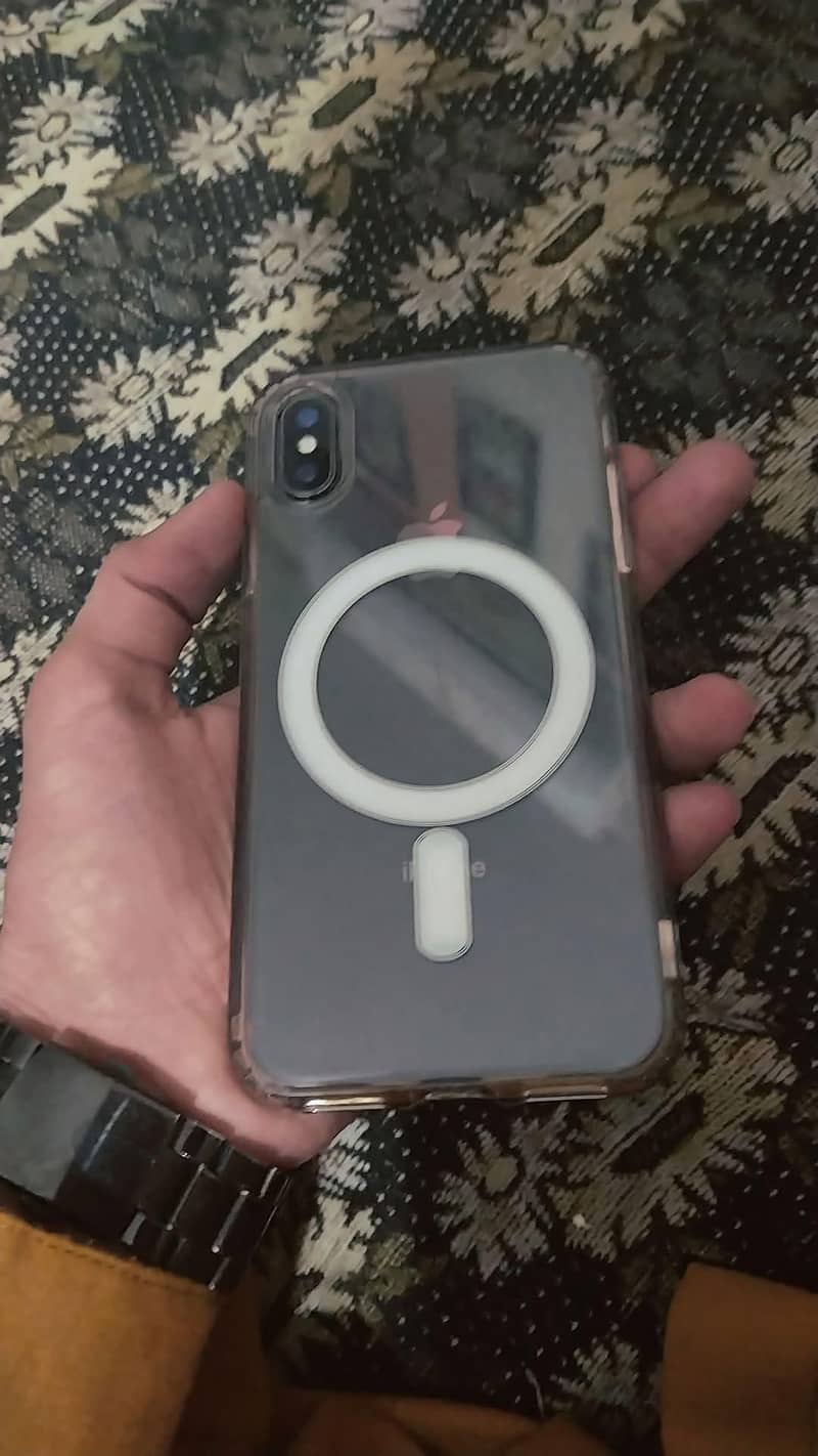 Apple iPhone X 0