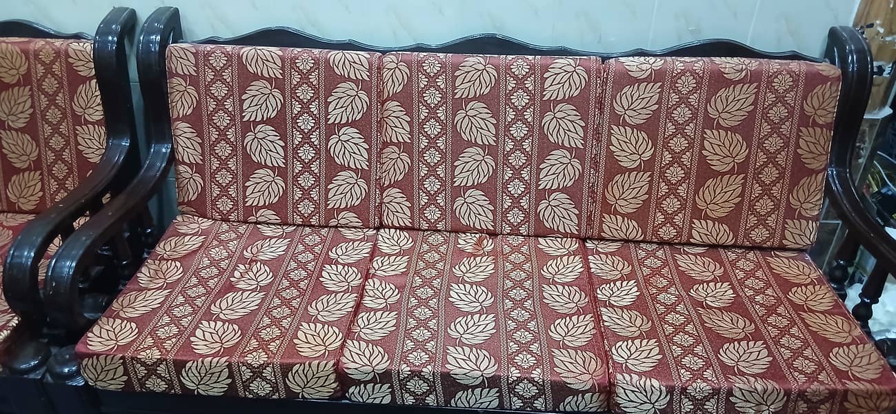 5 seater sofa 0