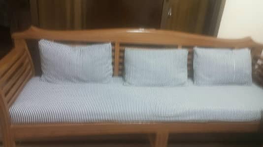 sofa 5 seater with matters