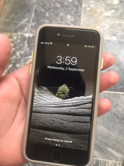 Apple iPhone 7 pta approved 128gb