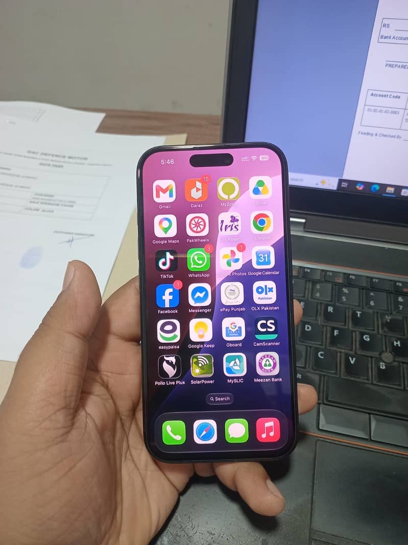 Apple iPhone 16 2