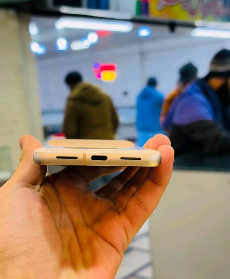 Google Pixel 8 1