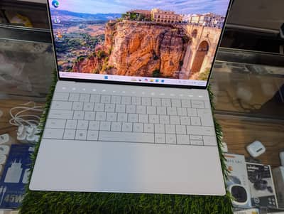Dell XPS 9320 | i7-1260P Gen | 16 GB RAM DDR5 | 256 GB SSD NVMe| 4k