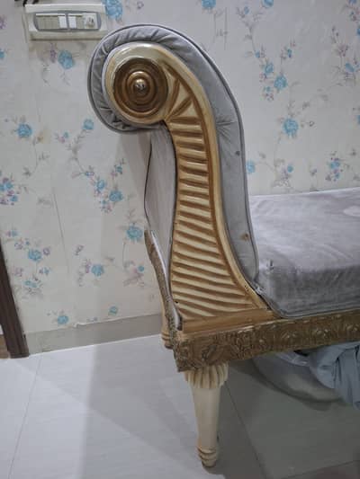 Elegant French style chaise lounge sofa