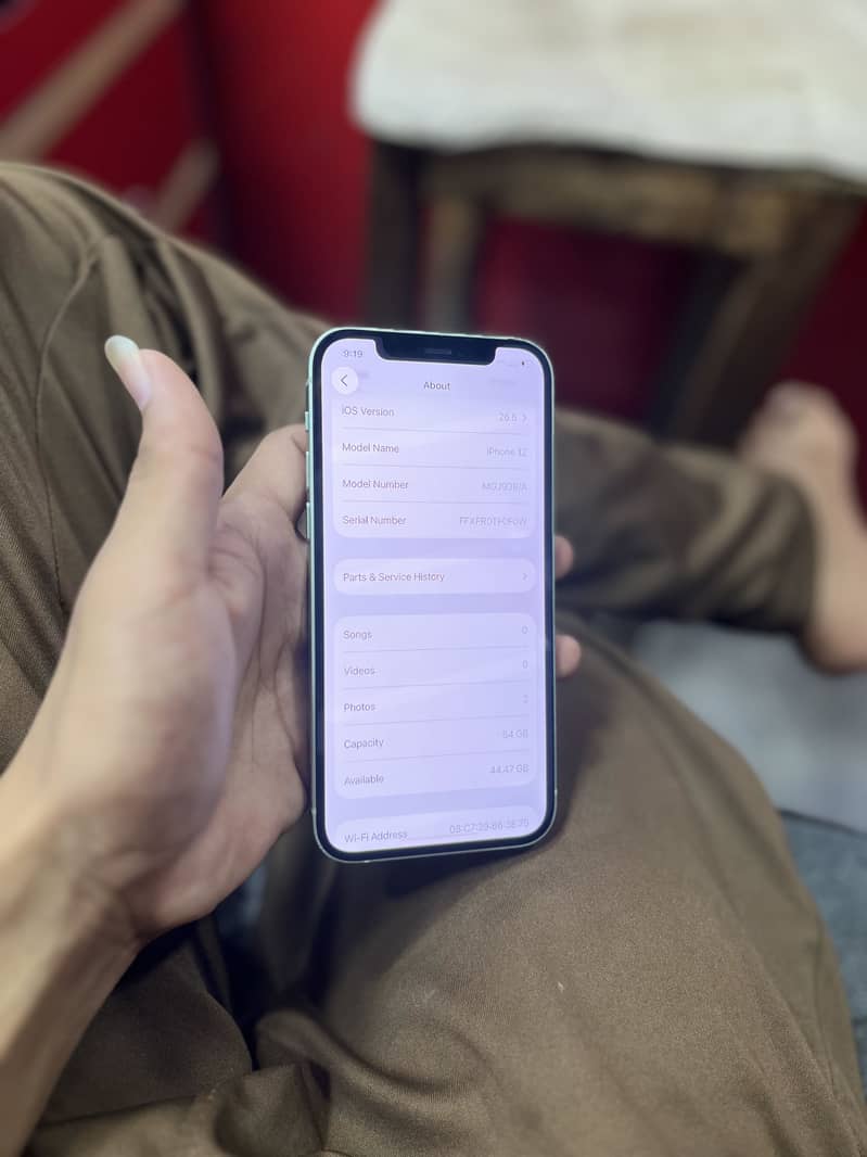 Apple iPhone 12 3