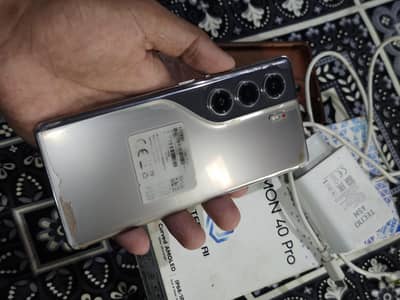 Tecno CAMON 40 Pro 8gb ram 256gb rom Official PTA wareenty m h phone