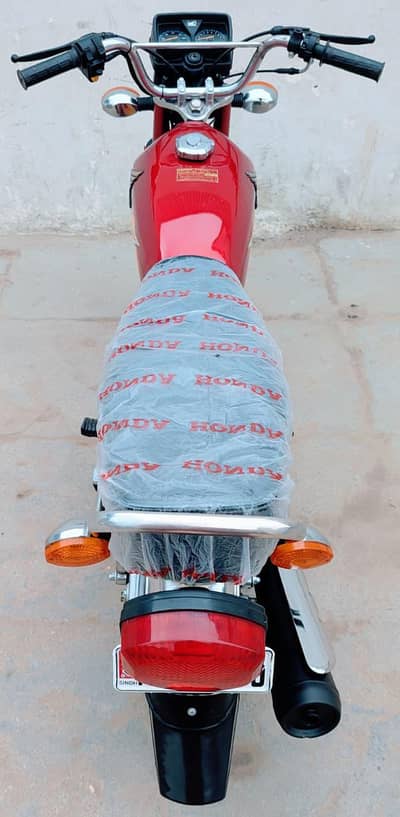 Honda 125 cc for salecall WhatsApp 03264311908