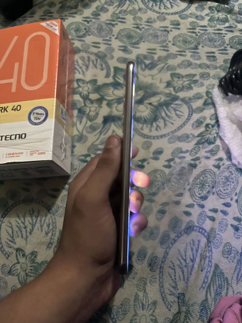 Tecno spark 40 pro plus 1