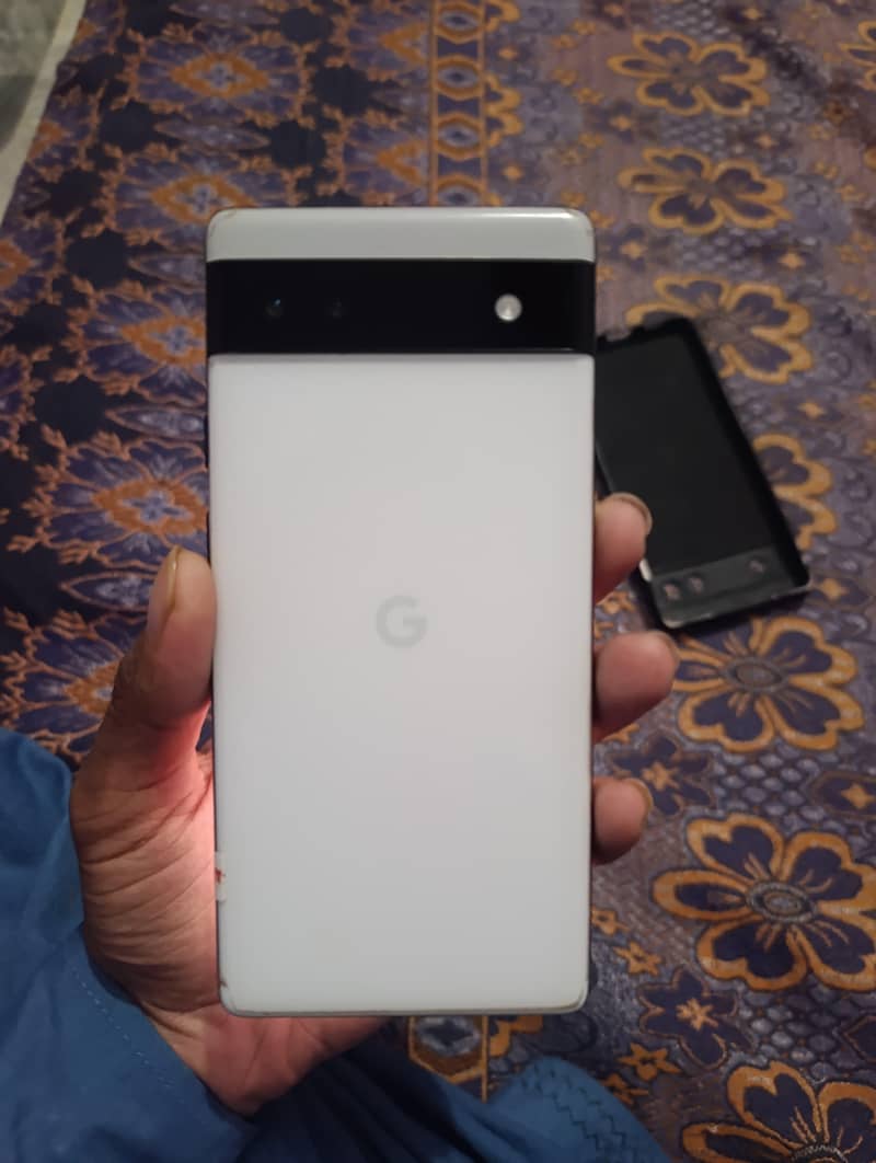 Google Pixel 6a 1