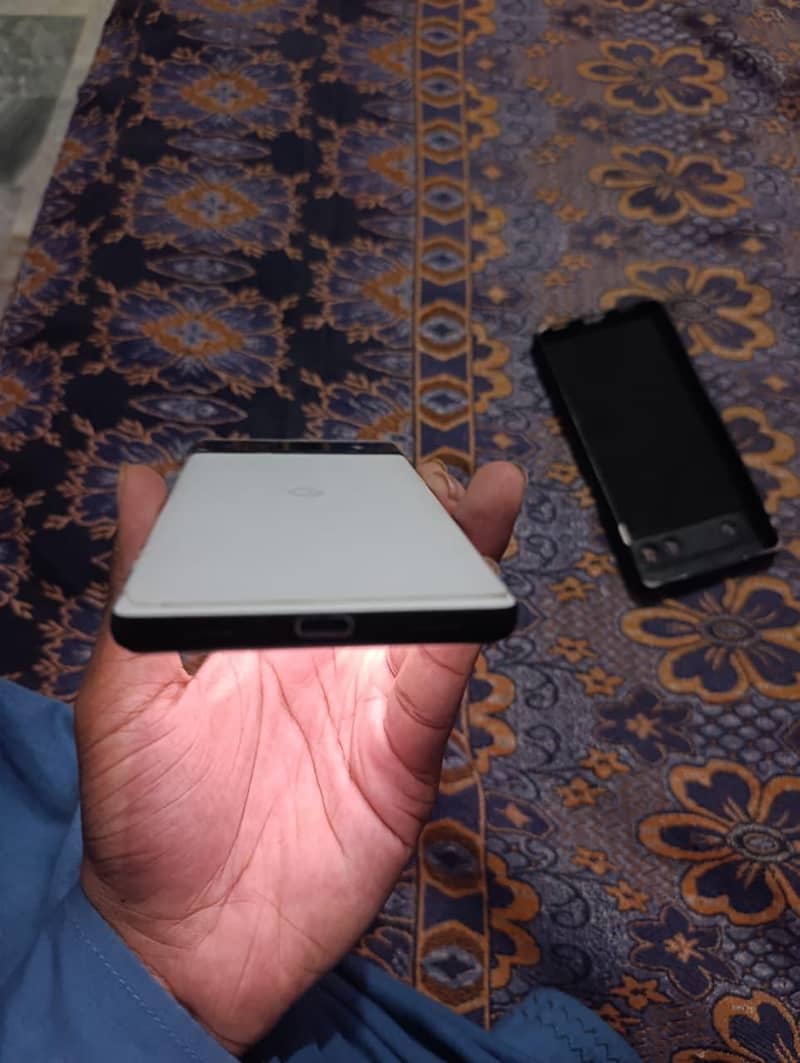 Google Pixel 6a 4