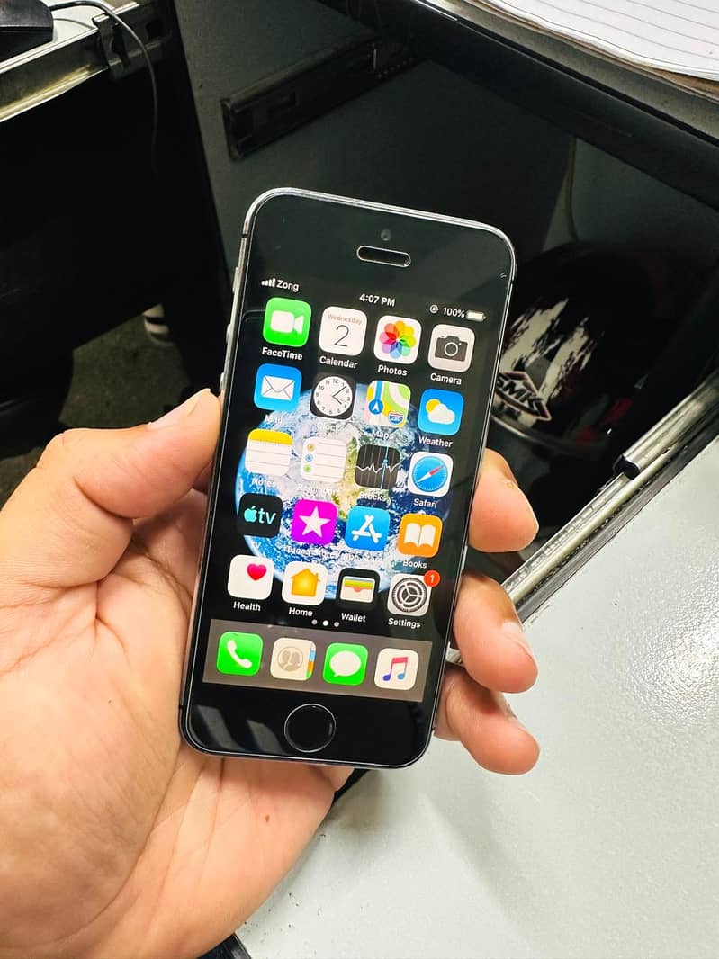 Apple iPhone 5s 0