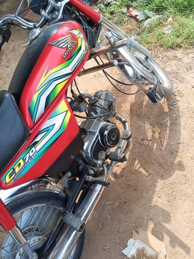 HONDA CD 70