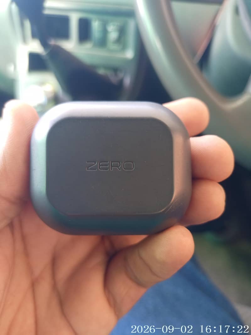 zero gravity earbuds 3