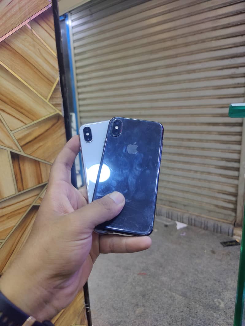 Apple iPhone X 1