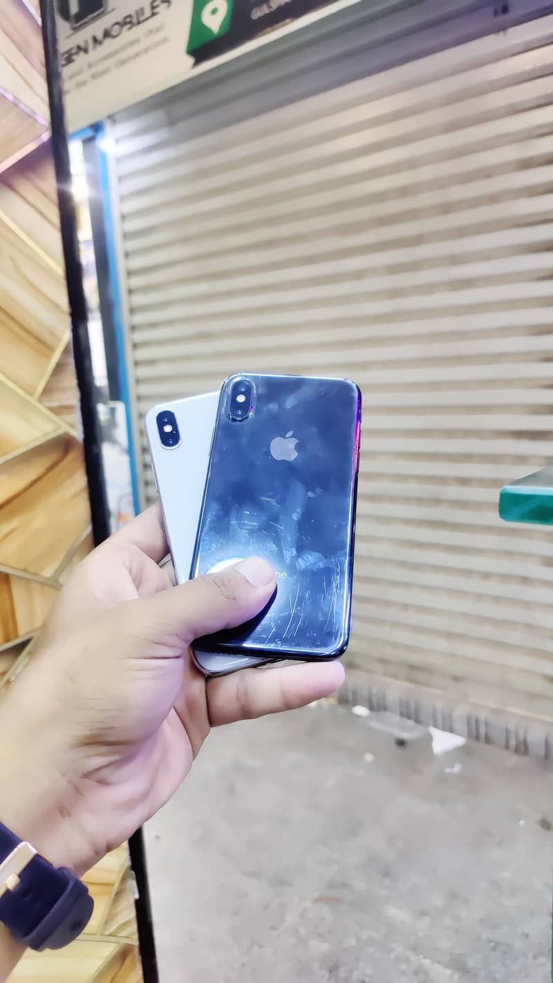 Apple iPhone X 2