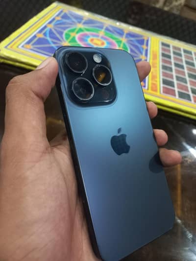 Apple iPhone 15 Pro jv