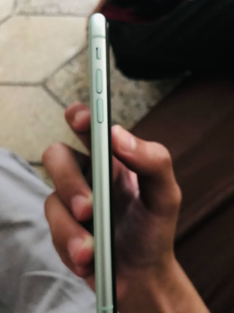Apple iPhone 11 1