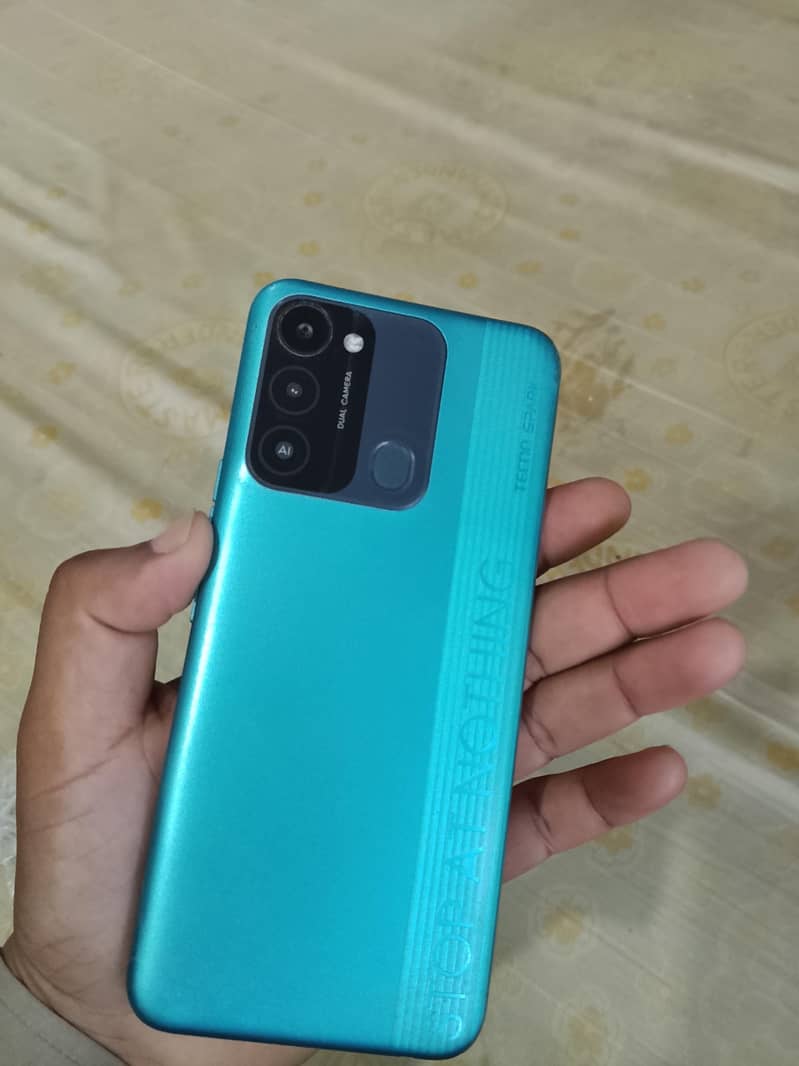 Tecno Spark 8C 2