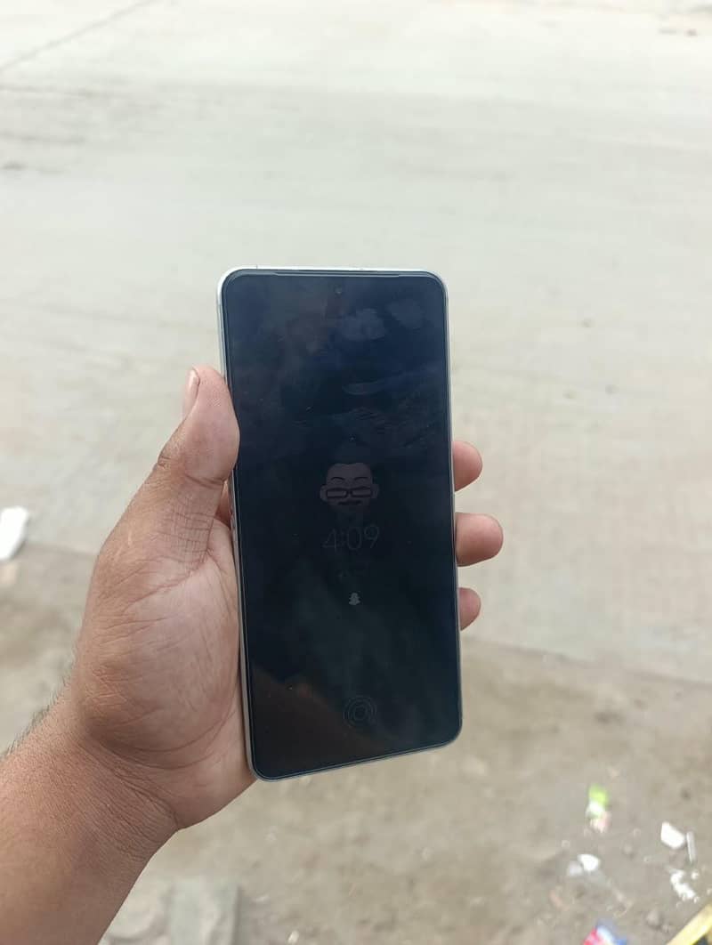 One Plus Ace 2V 2
