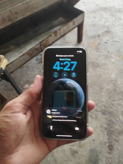 Apple iPhone 14